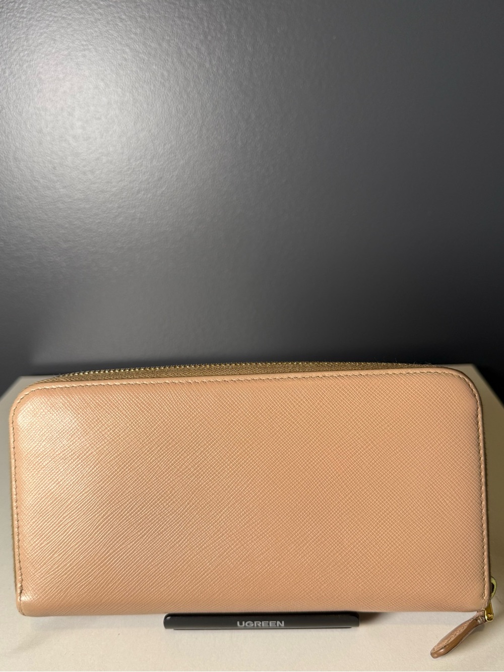 Prada Beige Leather Bow Zip-Around Wallet - Picture 2 of 5